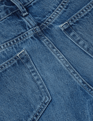 L'Agence - L'AGENCE Milana Low-Rise Straight Leg Jeans in Kemp - Buy Online