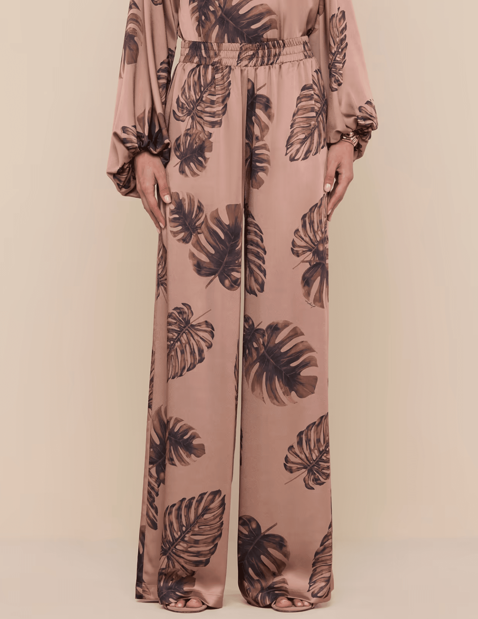 L’AGENCE Lillian wide leg pants hazelnut palm print front view
