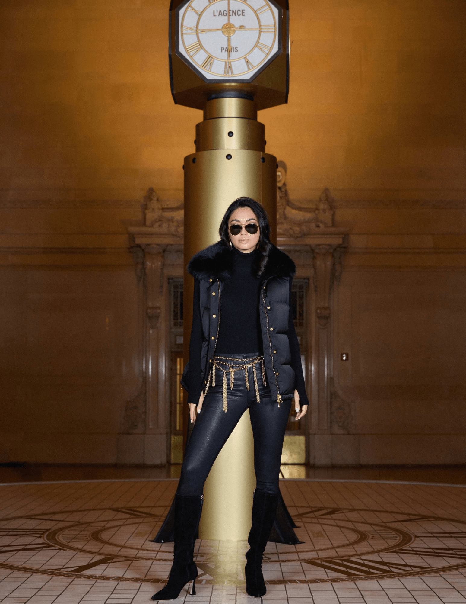 "L’AGENCE Nalo Faux Fur Collar Puffer Vest in Black