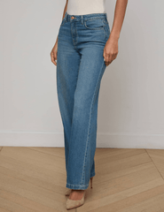 L’AGENCE Scottie High Rise Wide Leg Jeans in Fargo side view