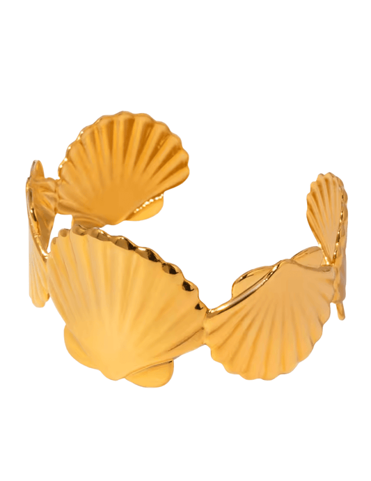 "St. Barths La Robe Kai seashell cuff bracelet in gold with adjustable open design