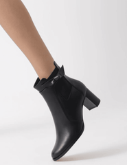Alexandre Birman - Alexandre Birman Clarita Chelsea 60 Heeled Bootie - Buy Online