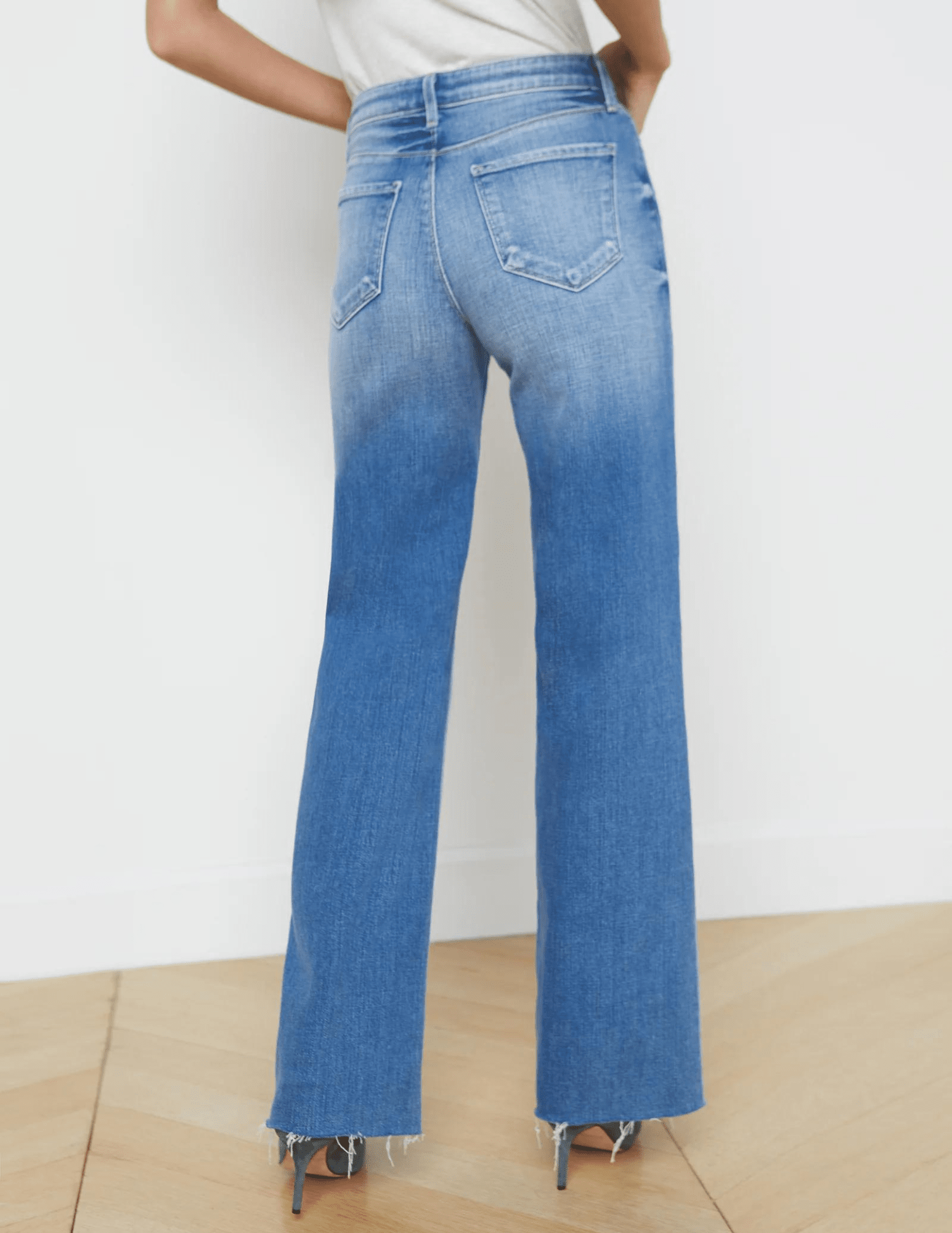 L'Agence - L’AGENCE Scottie High Rise Wide Leg Jeans In Hayward - Buy Online