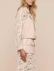 L'Agence - PRE-ORDER-L'AGENCE Novelle Lace Trench in Biscuit - Buy Online