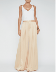 PRE-ORDER-L'Agence Aubrie Mid Rise Wide Leg Pant