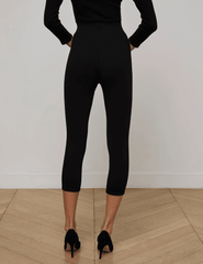 L'Agence - L'AGENCE Dee Capri Pant in Black - Buy Online