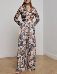 L'Agence - PRE-ORDER-L'AGENCE Nova Pleated Wide Leg Pant in Tan Multi Western Toile - Buy Online