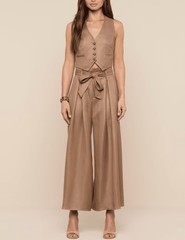 L'Agence - PRE-ORDER-L'AGENCE Lowen Linen Paperbag Cropped Pant in Barley - Buy Online