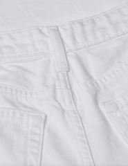 L'Agence - PRE-ORDER-L'AGENCE Joanne Low Rise Wide Leg Jeans in Blanc - Buy Online