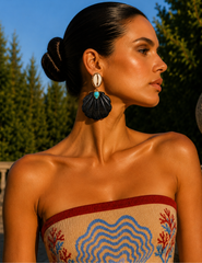 St. Barths La Robe Adrina Puka Seashell Earring in Black