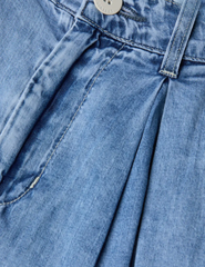 L'AGENCE Elias High Rise Convertable Jean in Oxnard