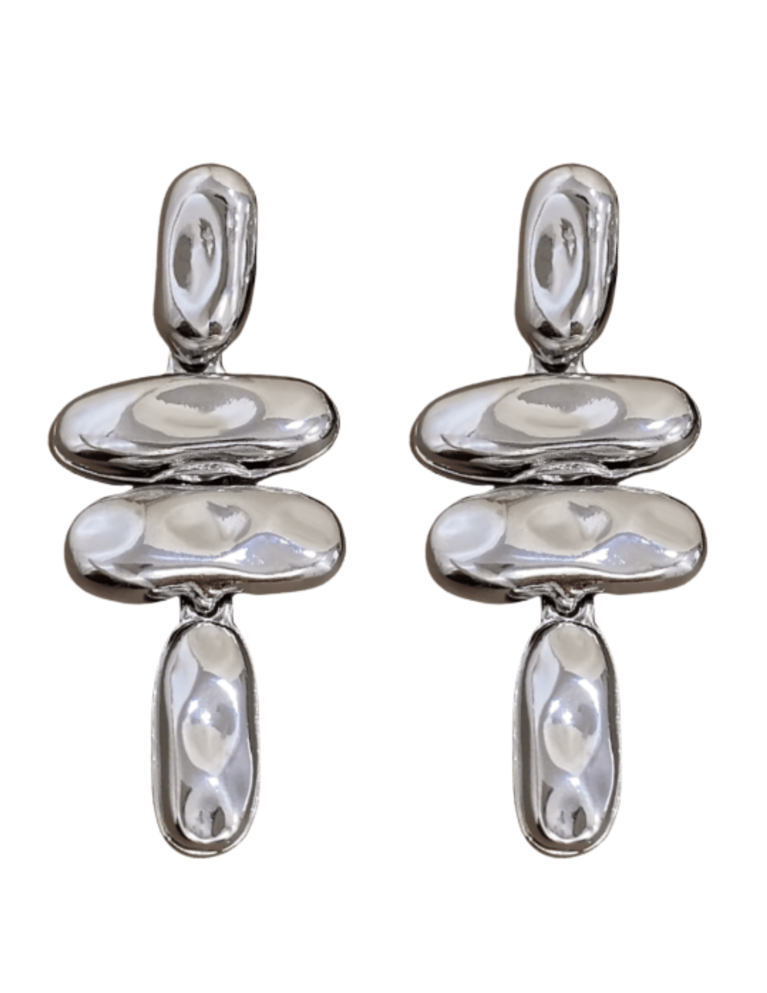 Austin Blaze Chelsea Abstract Dangle Earrings in Metallic Silver