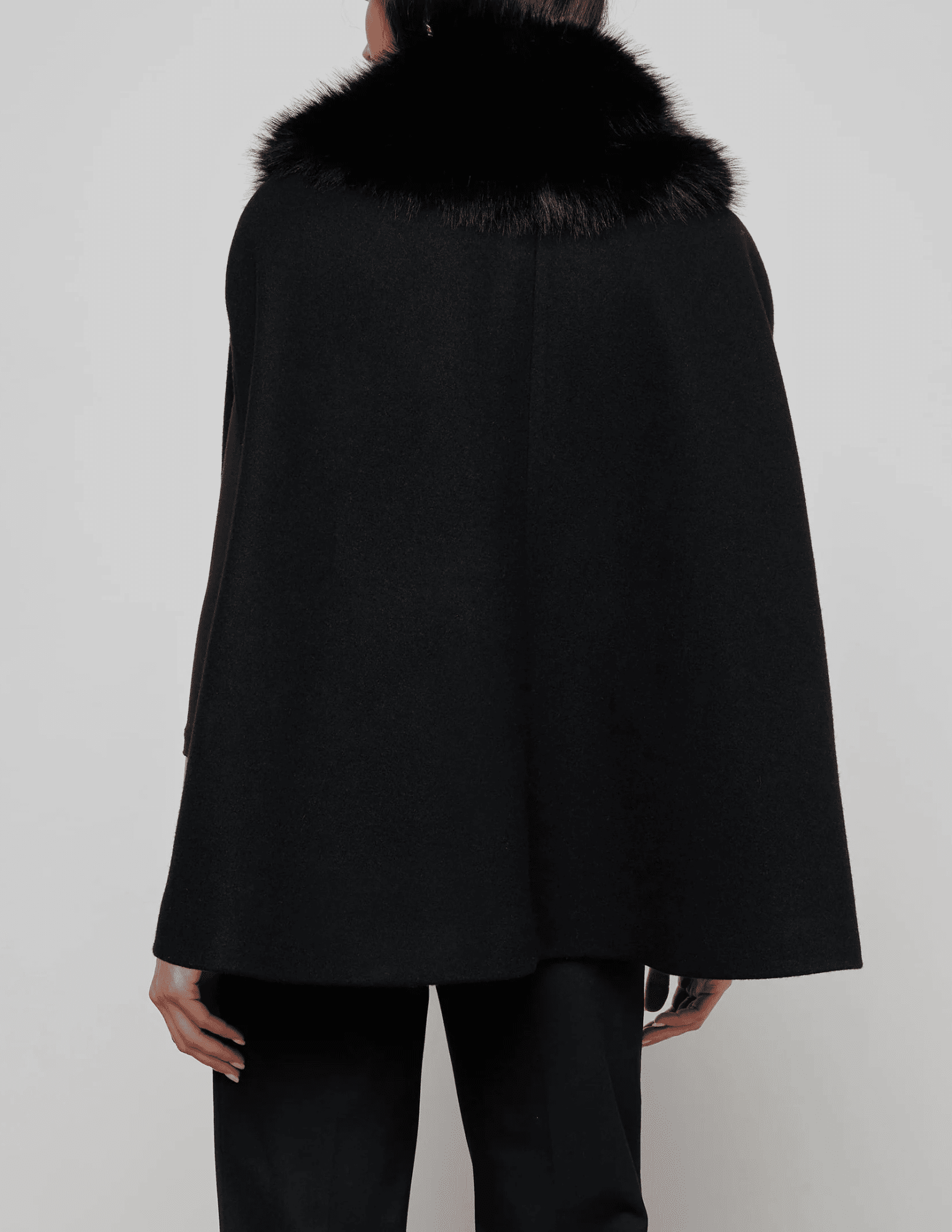 L'AGENCE Chana Faux Fur Collar Cape in Black