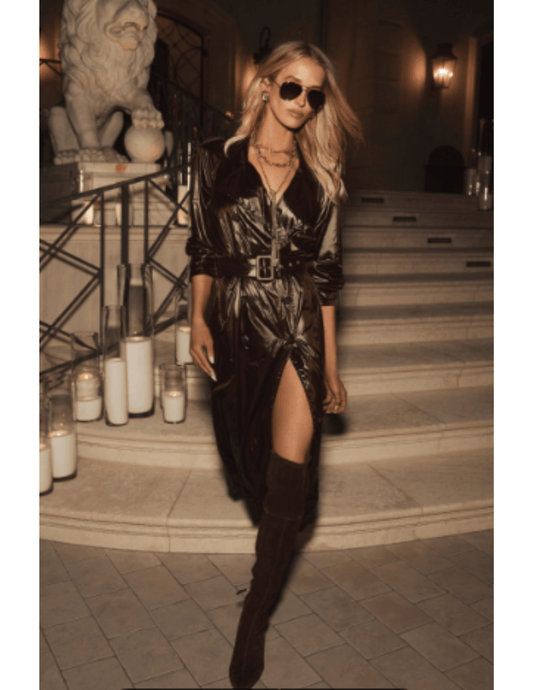 Ediroial image of L'AGENCE Brinley Oversized Trench Coat in Dark Espresso