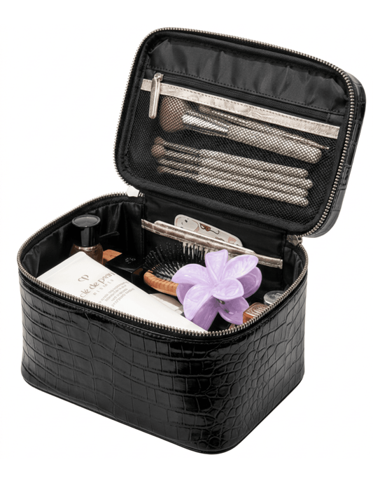 Fleur de Camélia Fran Leather Cosmetic Case in Black