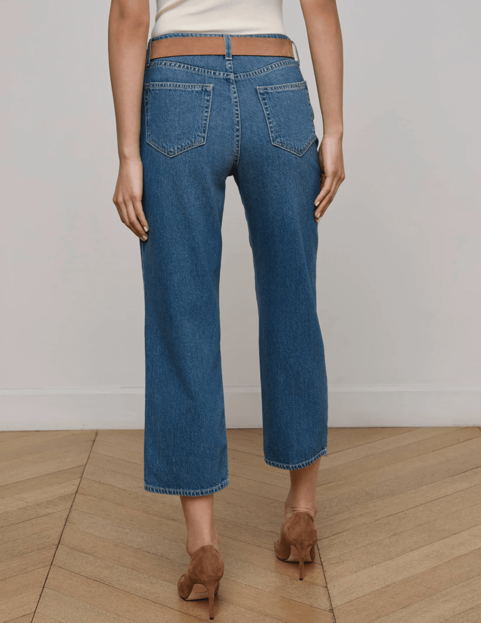 L'AGENCE June High Rise Cropped Stovepipe Jean in Fresno back model view