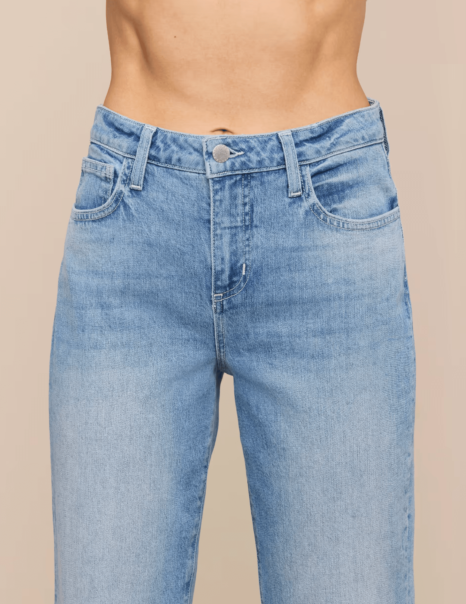 L'AGENCE Wanda High Rise Cropped Wide Leg Jean in Granova details