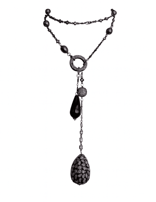 Fleur de Camélia Elsa Pearl Onyx Necklace in Graphite & Freshwater Pearls