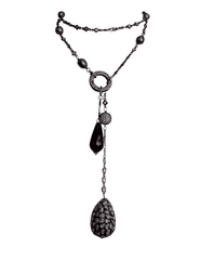Fleur de Camélia Elsa Pearl Onyx Necklace in Graphite & Freshwater Pearls
