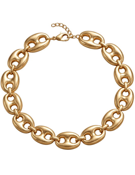 Austin Blaze Kira chunky gold chain necklace featuring oversized vintage-inspired links with an adjustable lobster clasp closure.