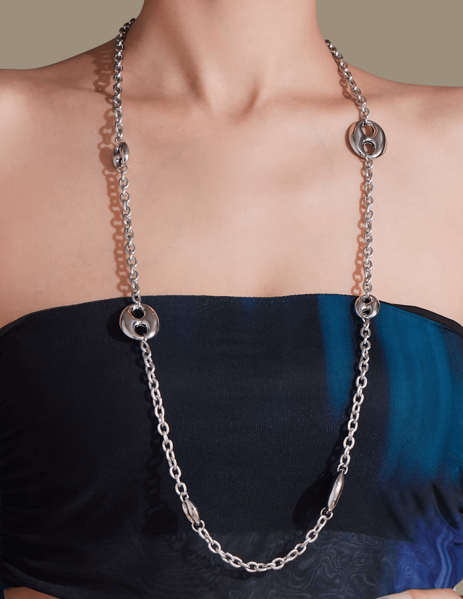 Austin Blaze Tilly Chain Necklace in silver styled on model