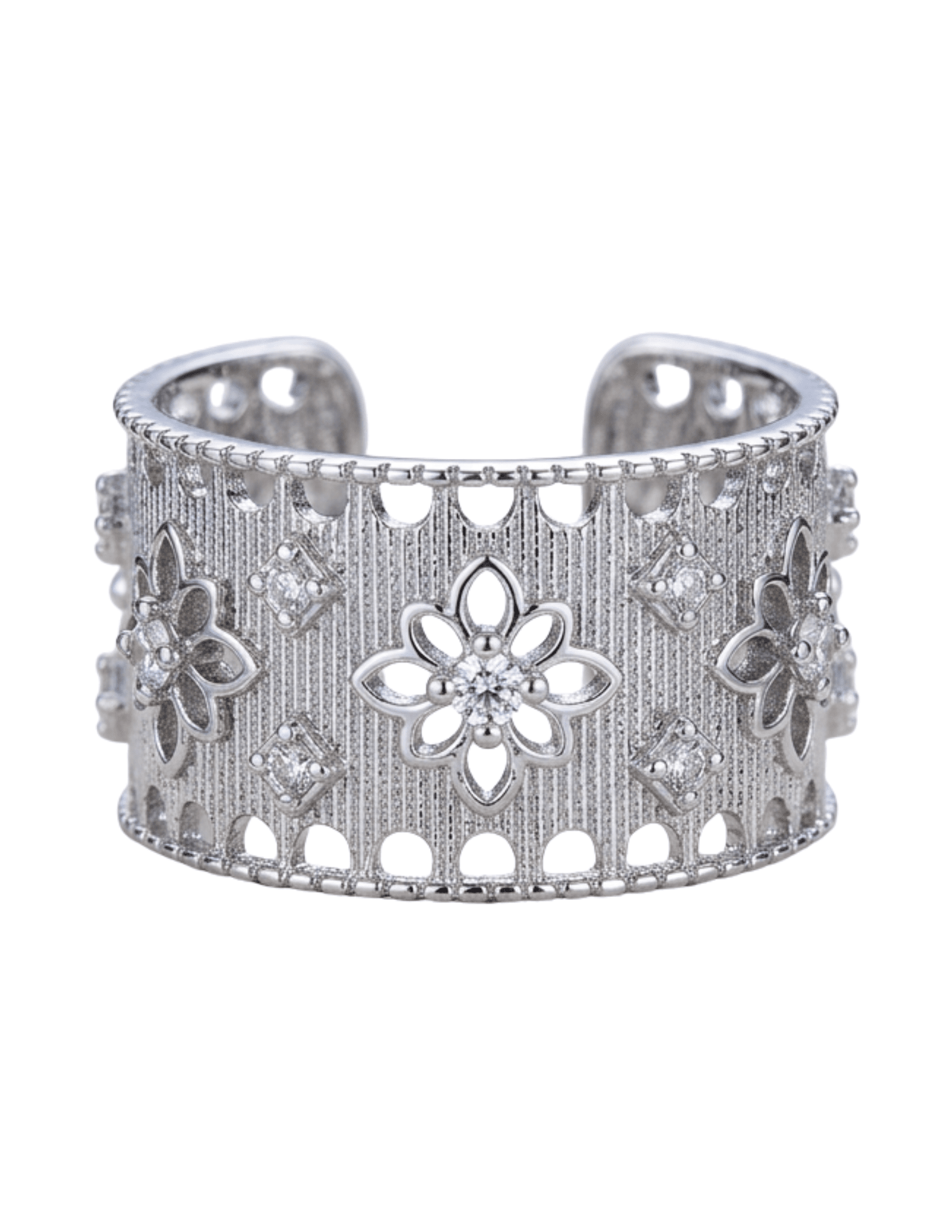 Fleur de Camélia Mavis Textured Ring in Silver