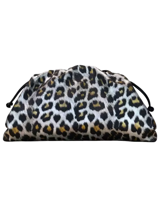 Fleur de Camélia Whitney Silver Leopard Clutch