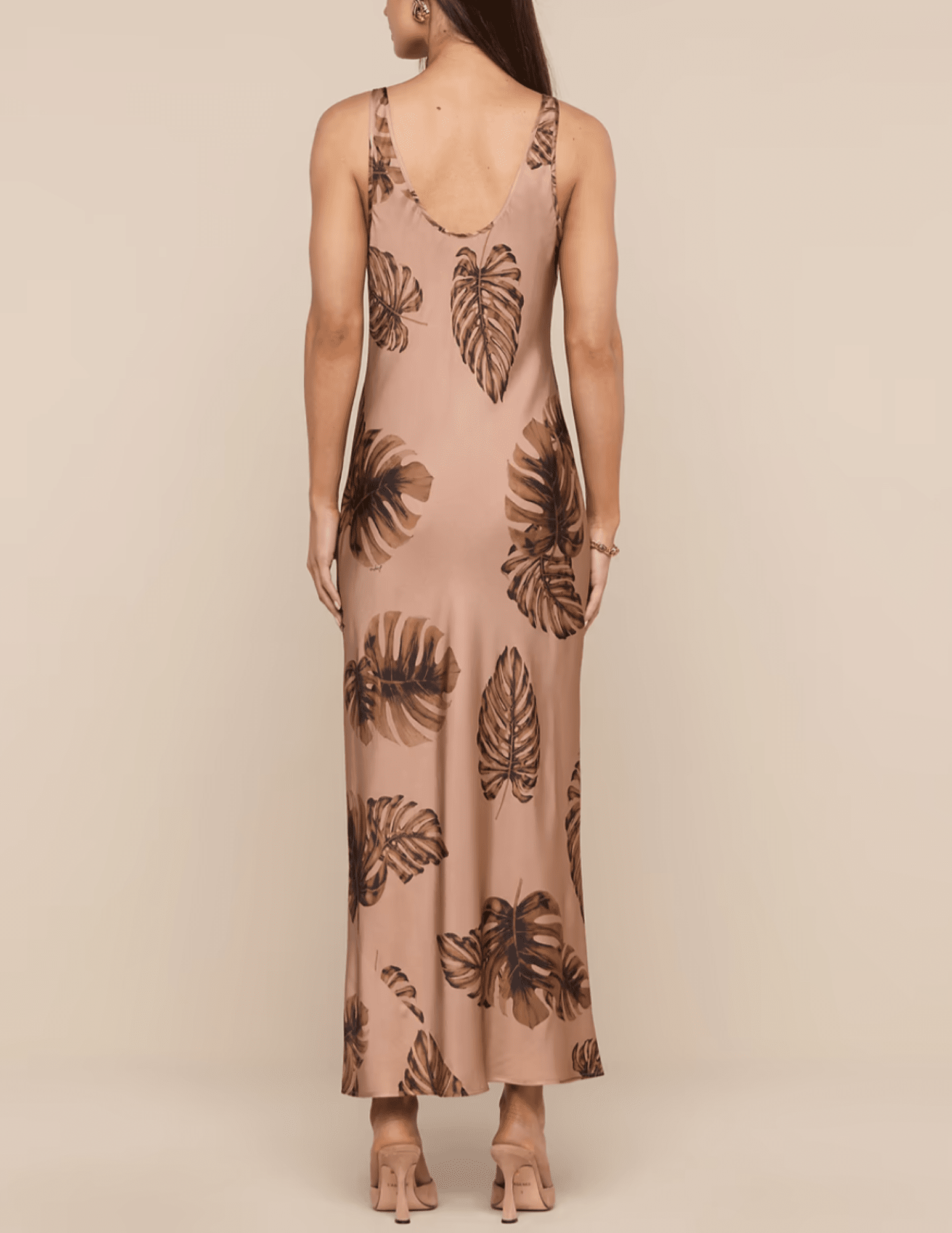 Back view of hazelnut palm print midi dress