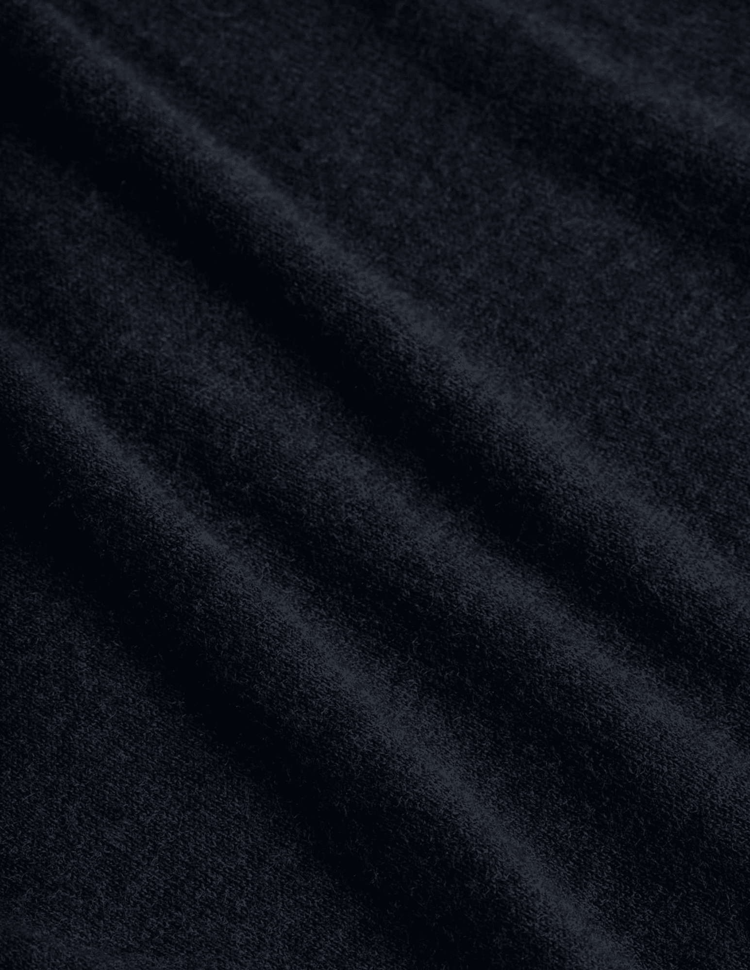 L’AGENCE April Poplin Collar Sweater in Black Gold with poplin collar and French cuffs knit closeup