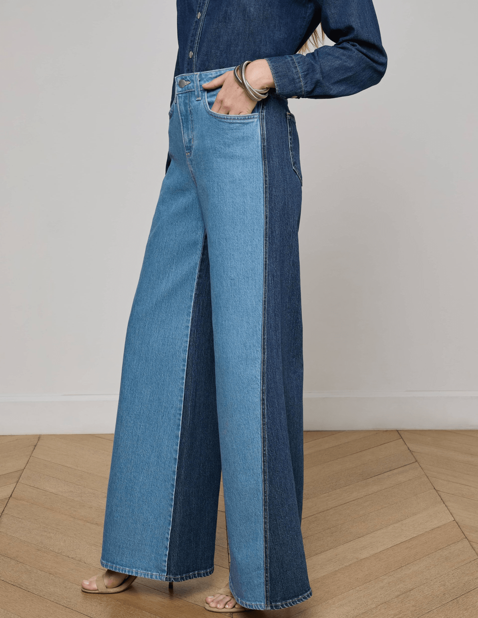 L’AGENCE Beau T-Seam wide leg jeans in Paso with high-rise waist and two-tone contrast side view
