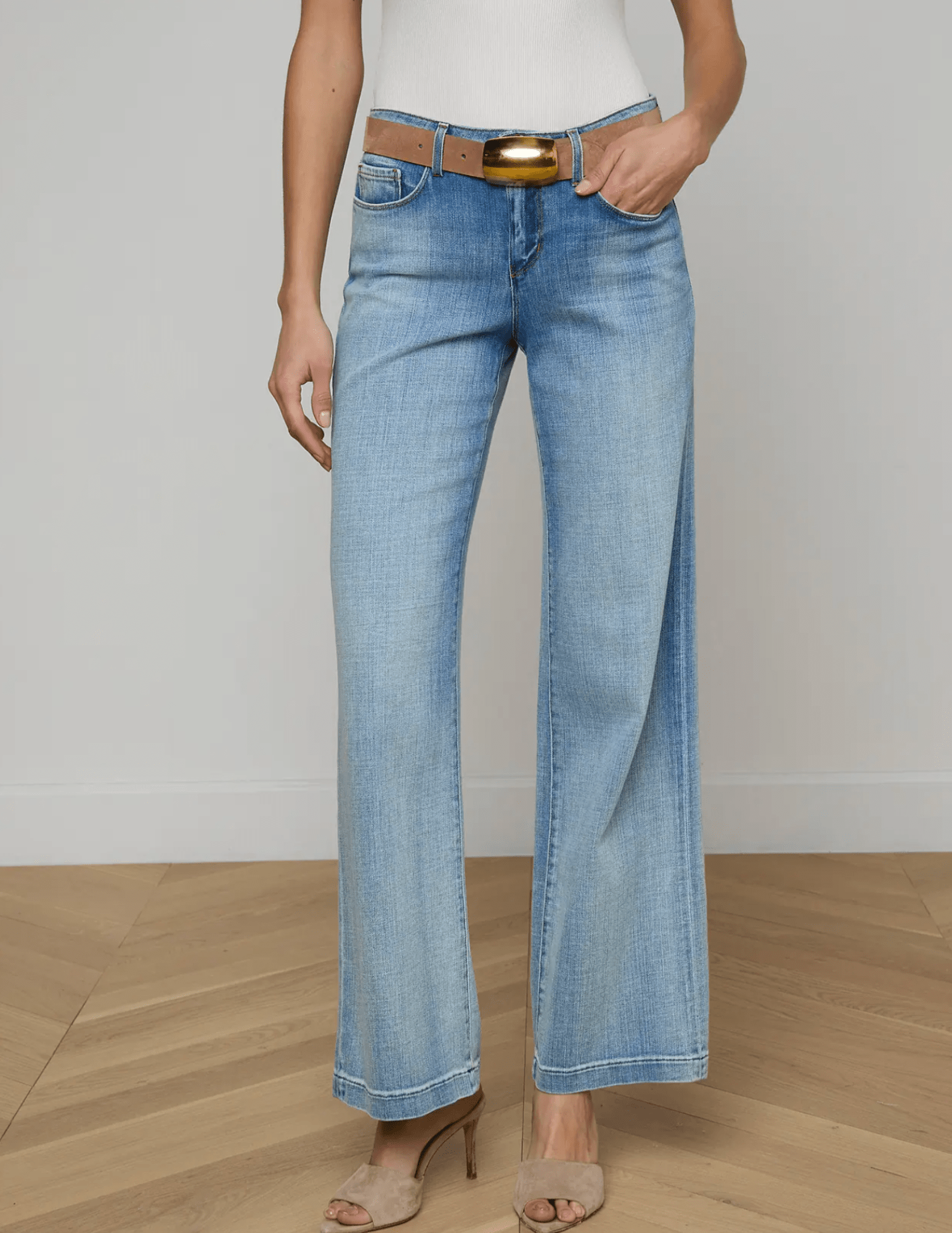 Front of L'AGENCE Joanne low rise wide leg jeans in light wash Dry Ice denim