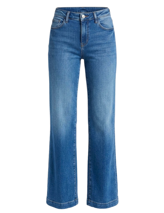 L'AGENCE Joanne Low Rise Wide Leg Jeans in Salinas