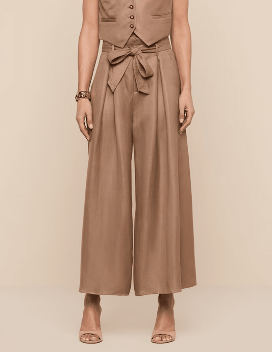 L’AGENCE Lowen linen paperbag cropped pants barley front view