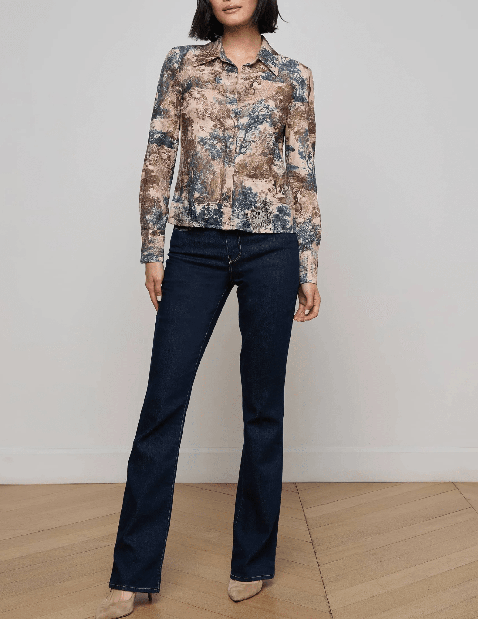 L’AGENCE Maia Printed Lace Blouse in Tan Multi Western Toile – full body view