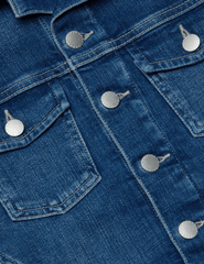 L’AGENCE Maven slim fit denim jacket in Gage blue wash closeup details