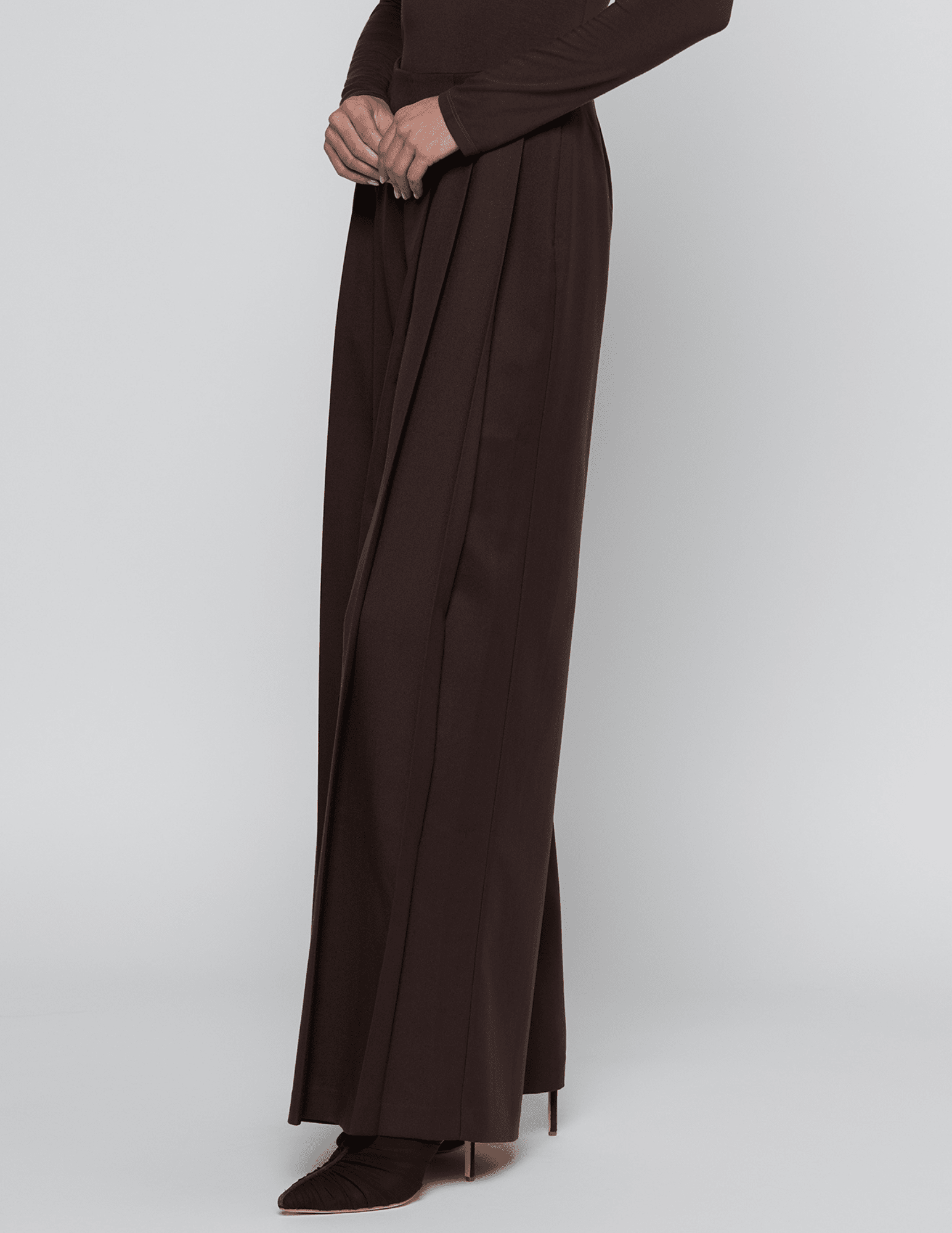 Side view of L'AGENCE Nova Pleated Wide Leg Pant in Dark Java