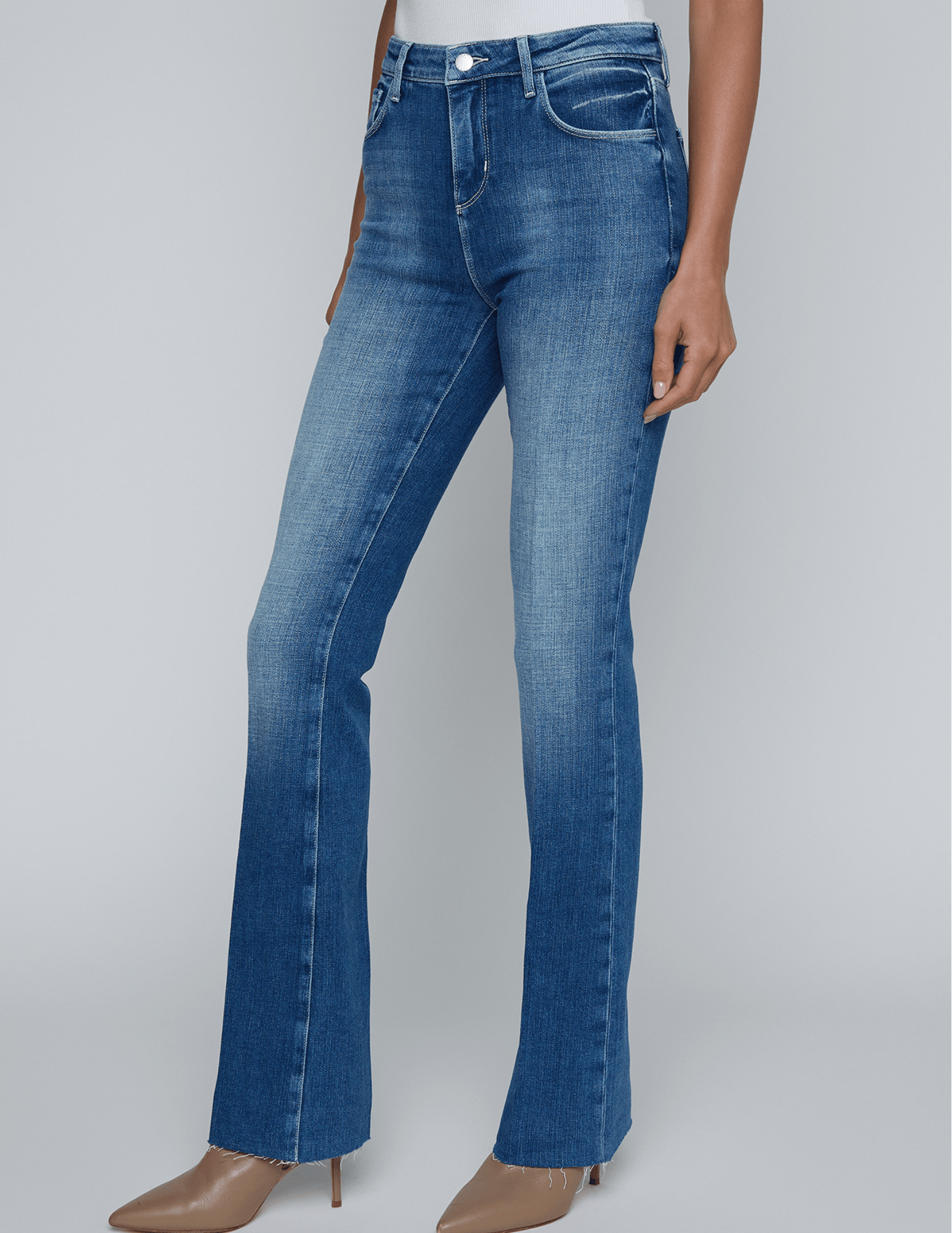 Side view of L’AGENCE Ruth straight-leg jeans in premium stretch denim