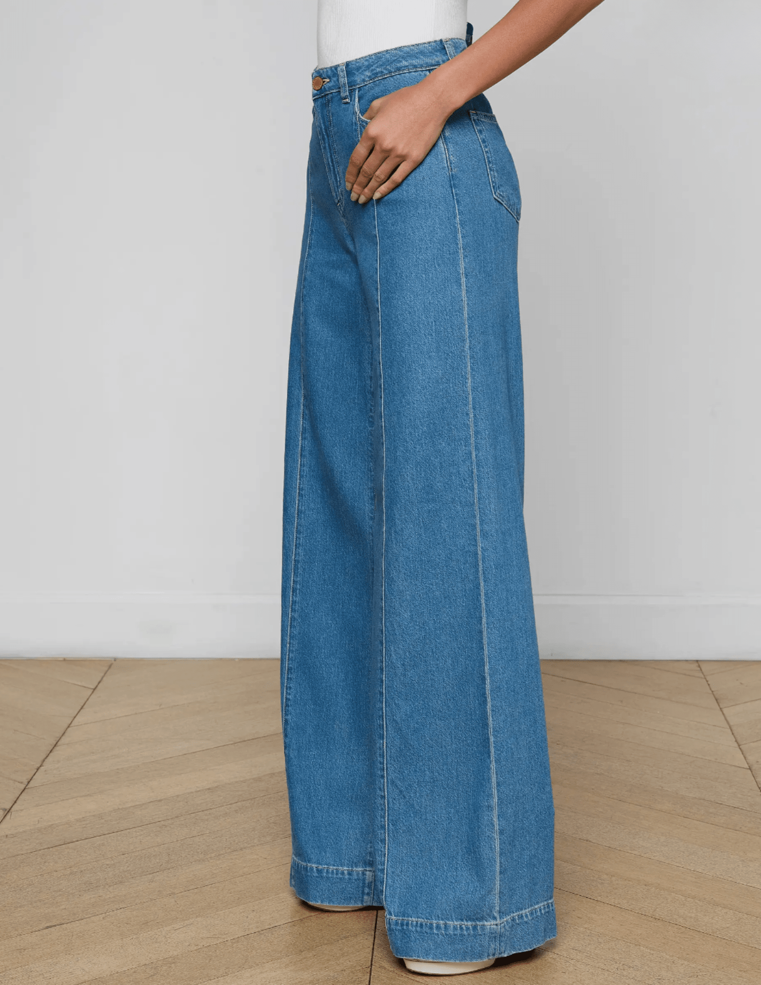 Side view of Wilton wide leg jeans with center seam detail by L’AGENCE