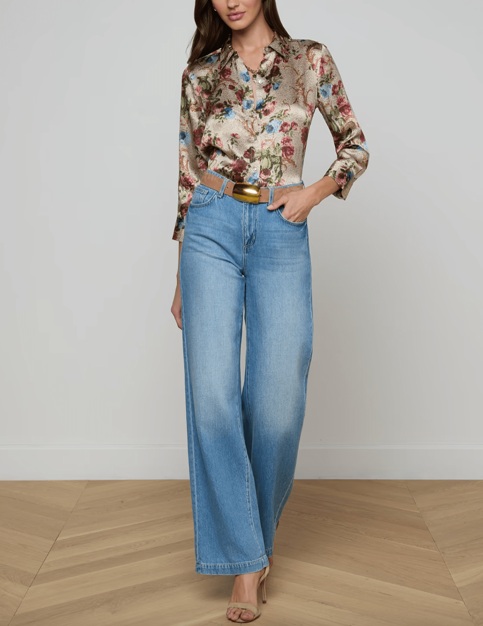 Full body view of L'AGENCE Scottie high rise wide leg jeans in Anaheim vintage wash denim